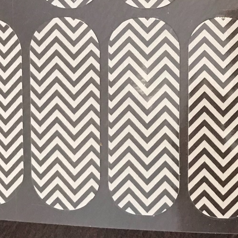 Jamberry - White Chevron on Clear